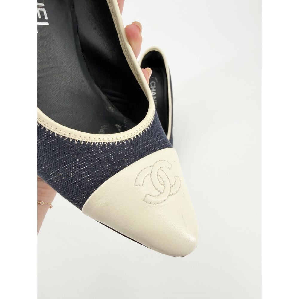 Chanel Chain Heel CC Denim Cap Toe Black Ivory Navy Pumps Block Heel 39 Box - Picture 5 of 16